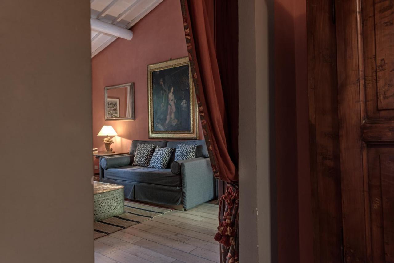 La Striscia Wine Resort อาเรซโซ ภายนอก รูปภาพ