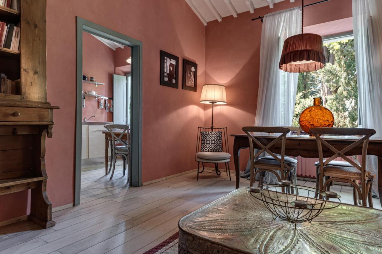 La Striscia Wine Resort อาเรซโซ ภายนอก รูปภาพ