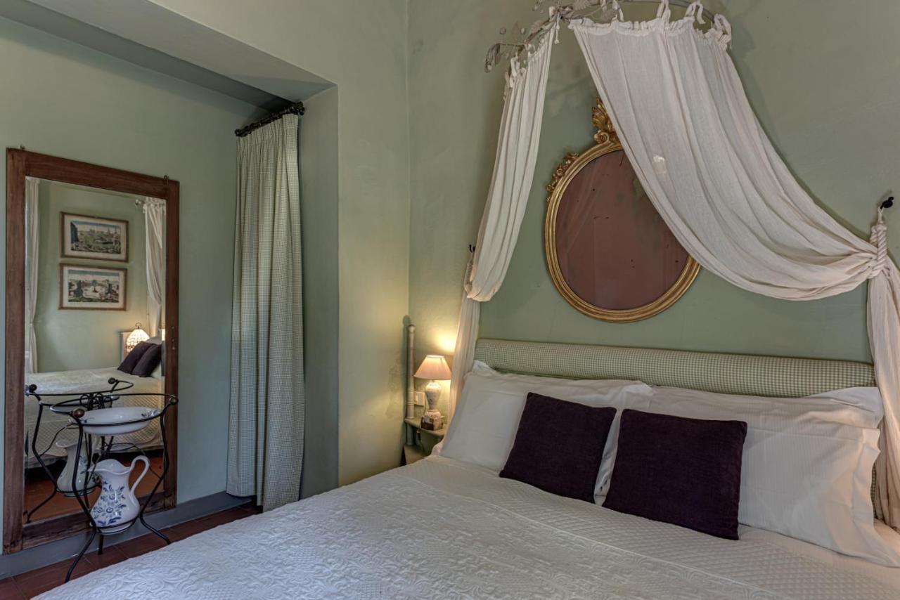 La Striscia Wine Resort อาเรซโซ ภายนอก รูปภาพ