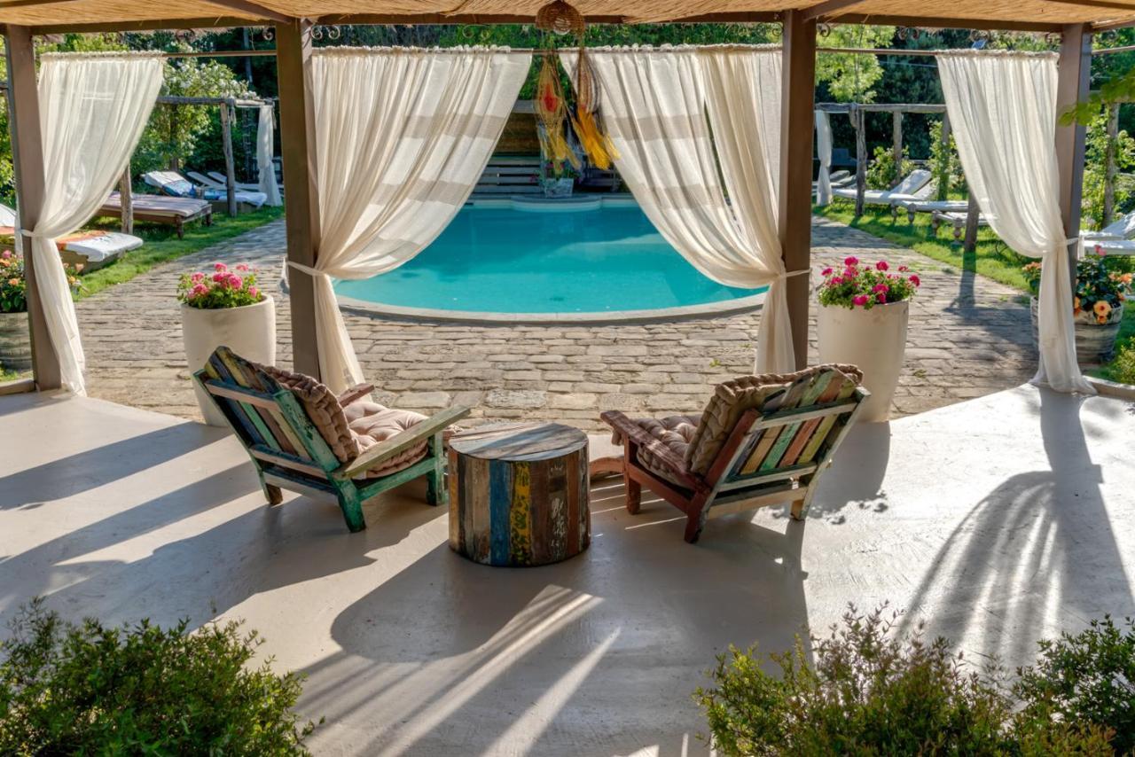La Striscia Wine Resort อาเรซโซ ภายนอก รูปภาพ