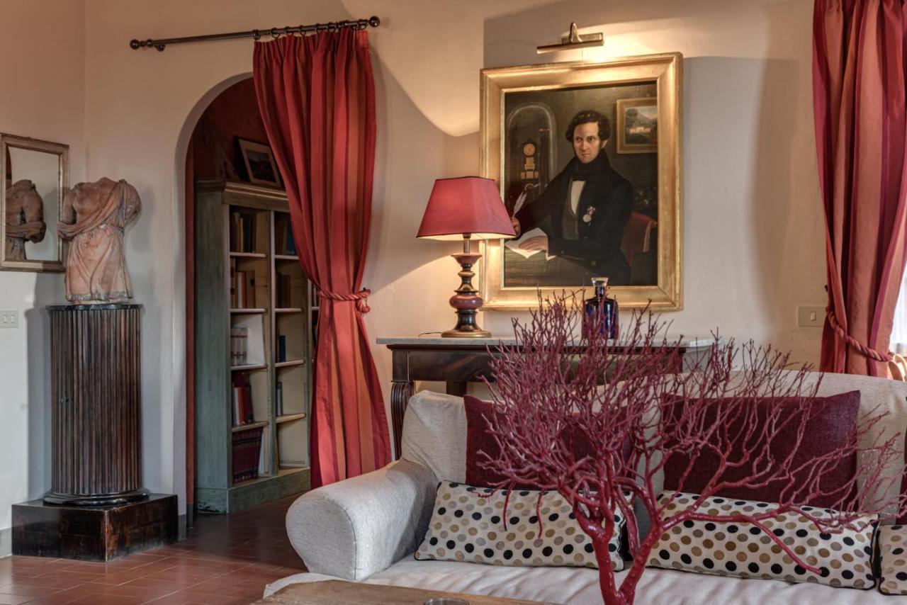 La Striscia Wine Resort อาเรซโซ ภายนอก รูปภาพ